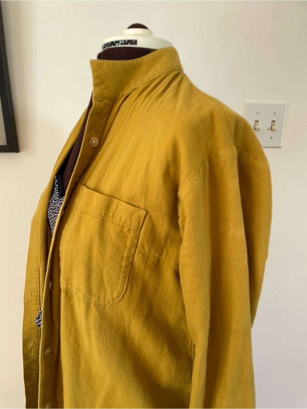 UNIQLO 100% Cotton button Down Long sleeve shirt - Picture 2 of 8